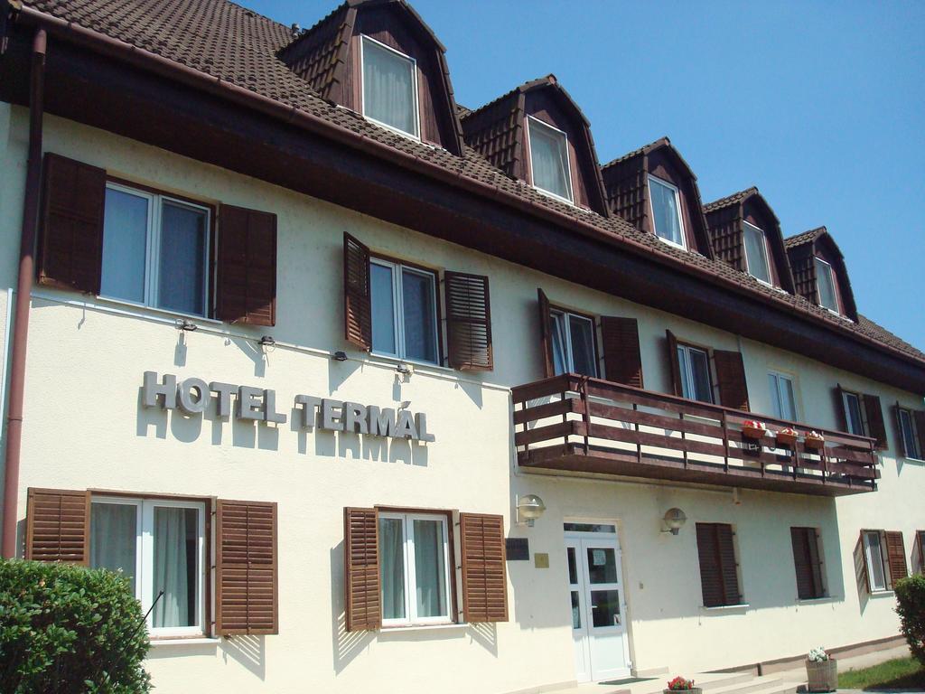 Hotel Termal Tiszaujvaros Ngoại thất bức ảnh