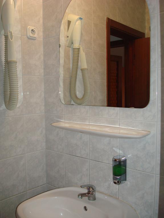 Hotel Termal Tiszaujvaros Ngoại thất bức ảnh